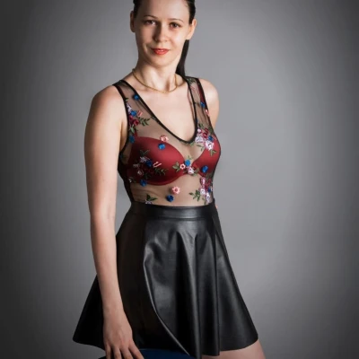 Adriana  29 j, Escort, Vienna