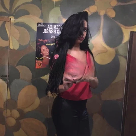 Roberta Clowss — 8 / 11