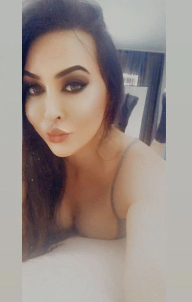 Jeyda — 3 / 6