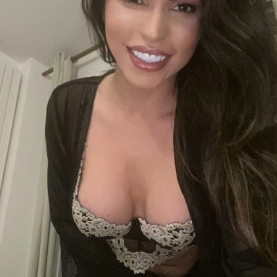 Livia Guevara, Escort, Lille