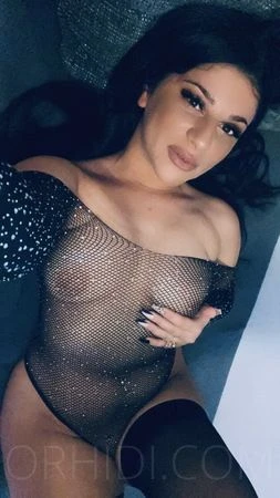 Emma, Escort, Leer