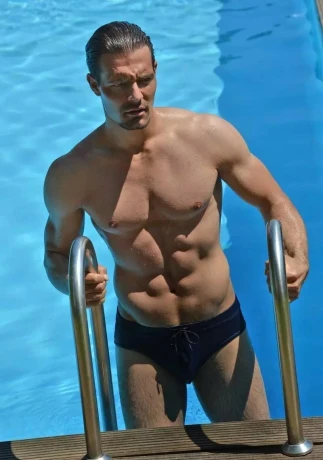 Gigolo Dominic Uit Amsterdam Sexy Groot Geschapen Hetero — 4 / 21