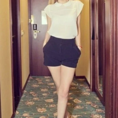 Erika A-level, Escort, Paris