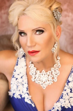 escortannabelle — 10 / 16