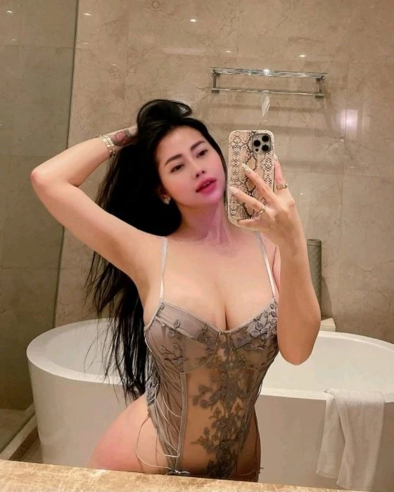 Linda — 4 / 5