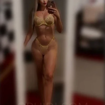 Kaya, Escort, Munich