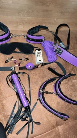 Nicole latina — 10 / 12