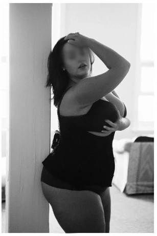 Lady Molly — 4 / 5