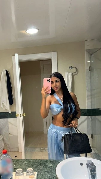 Emily90, Escort, Hannover