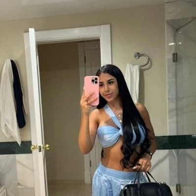 Emily90, Escort, Hannover