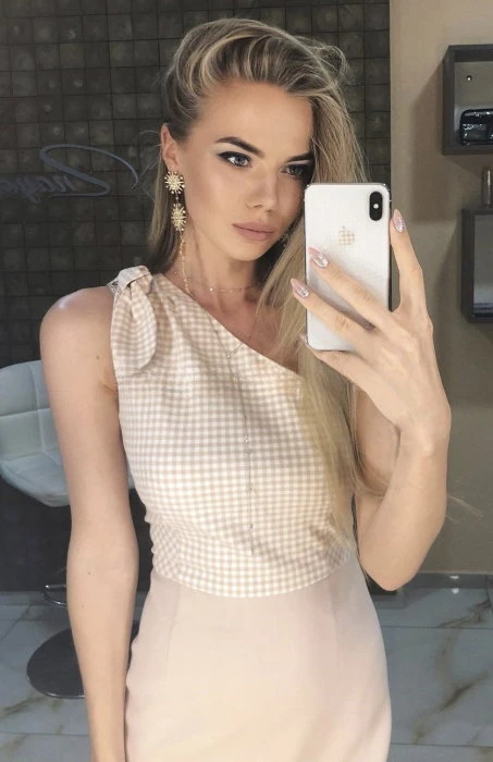 Allison Kiss, Escort, Paris