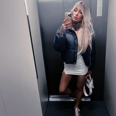 Tabitha Poison Pornstar, Escort, Prague