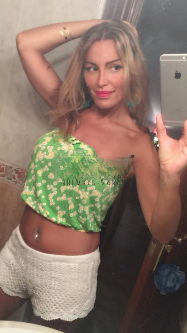 Heidi XXX — 2 / 9