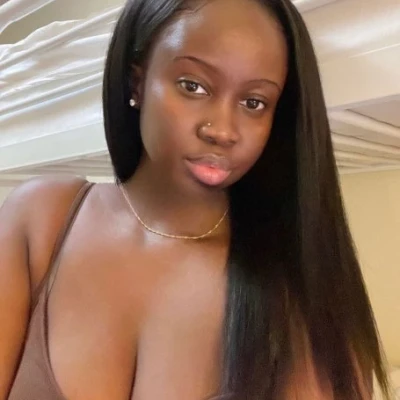 Prisca, Escort, Accra