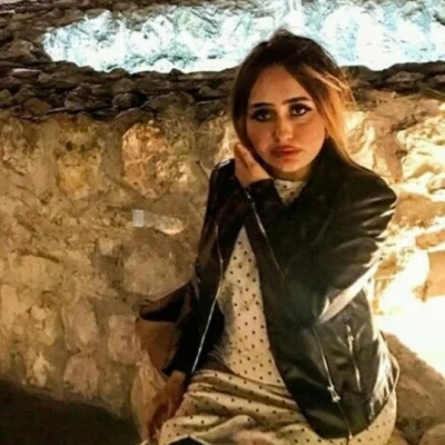 Nawal al Laaraba, Escort, Quito