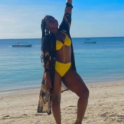 Santa, Escort, Singapore