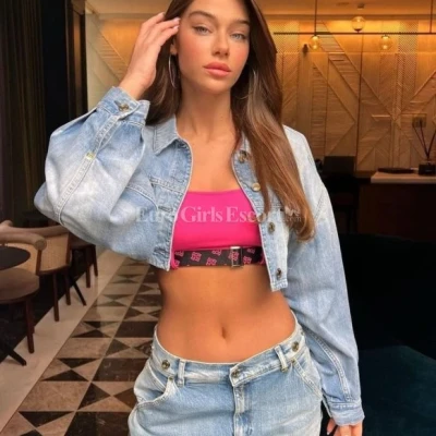 Cheryl, Escort, Paris