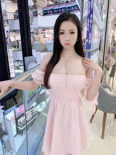 Yuyu, Escort, Bonn
