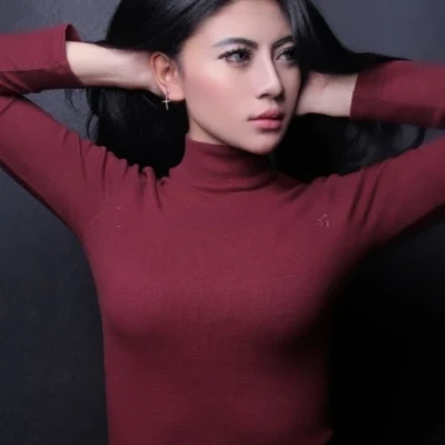 Carmel, Escort, Jepara