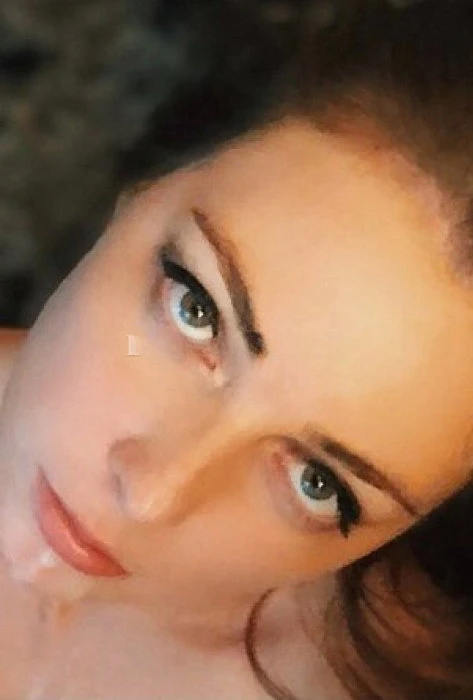 Lana — 2 / 4
