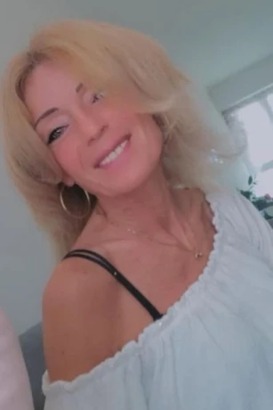 Vicky Villa Le Rouge — 3 / 4