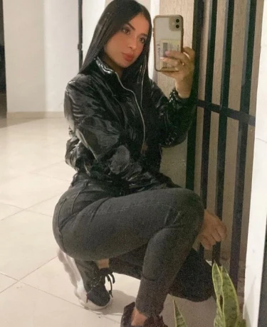 Morgana Vick — 3 / 6