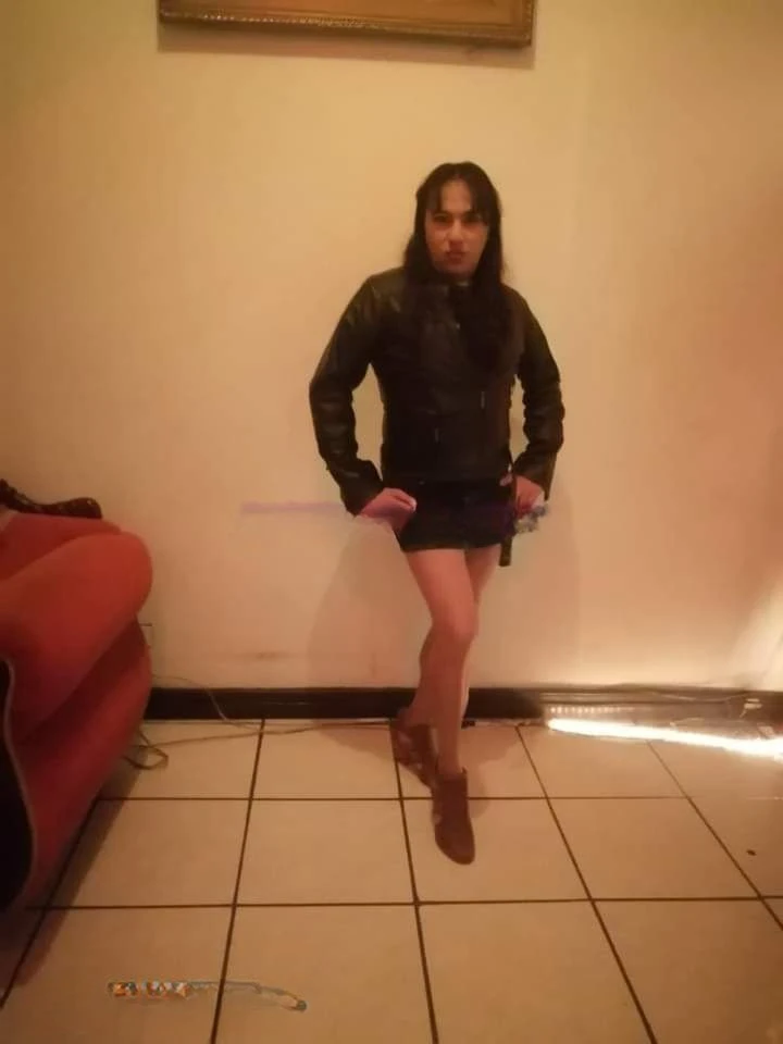 Kamily, Escort, Santa Ana