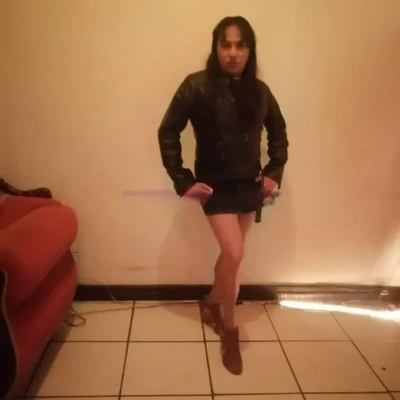 Kamily, Escort, Santa Ana