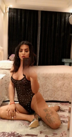 Açelya Top — 4 / 7