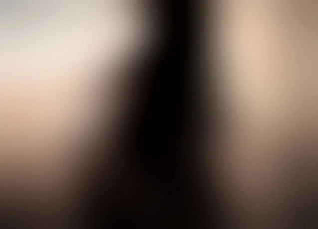 Diana Bei Aura Massage Studio Neueroffnung — 2 / 3