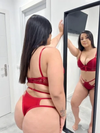 Bruna Ferraz — 6 / 9