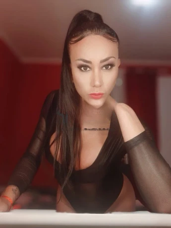 Claudia Argentina — 6 / 7