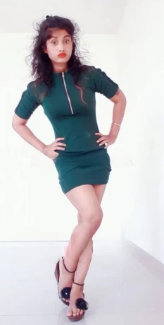 Naina Sawre — 2 / 3