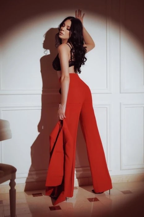 Tiffany — 3 / 5