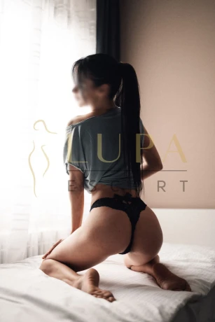 Kristina Lupa Escort — 2 / 3