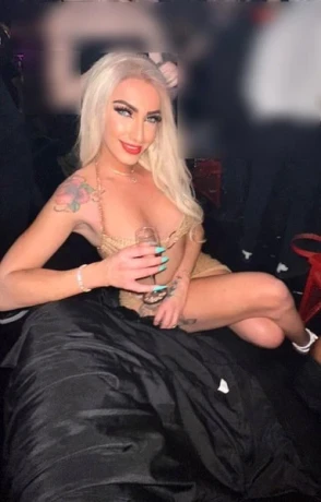 Ts Hilary Viana Top Service — 4 / 20