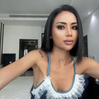 Hannah Lexi, Escort, Dubai