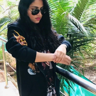 Soni, Escort, Taleigao