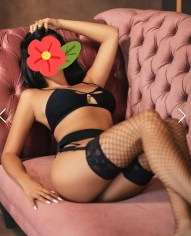 Hotcristina — 2 / 3