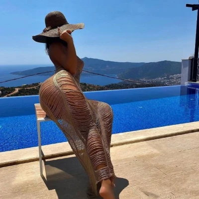 Shaa, Escort, Mersin