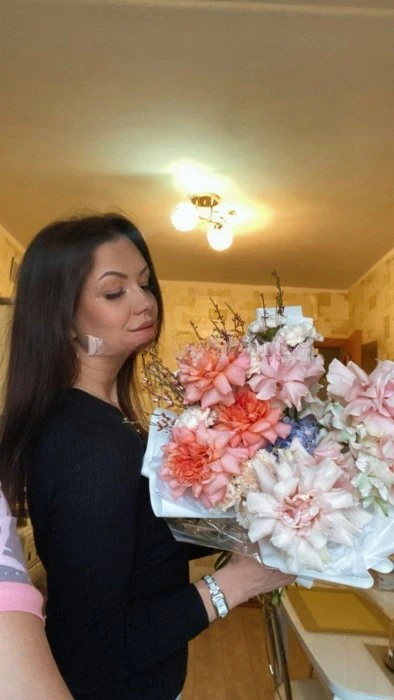 Viky, Escort, Milan