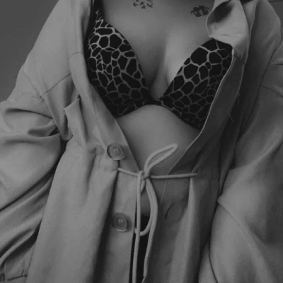 Michelle232, Escort, Essen