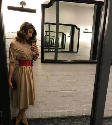 Veronika — 6 / 9