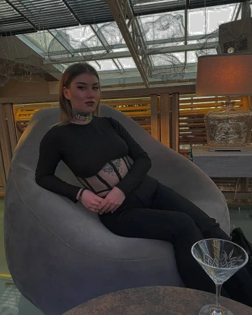 Валерия — 1 / 8