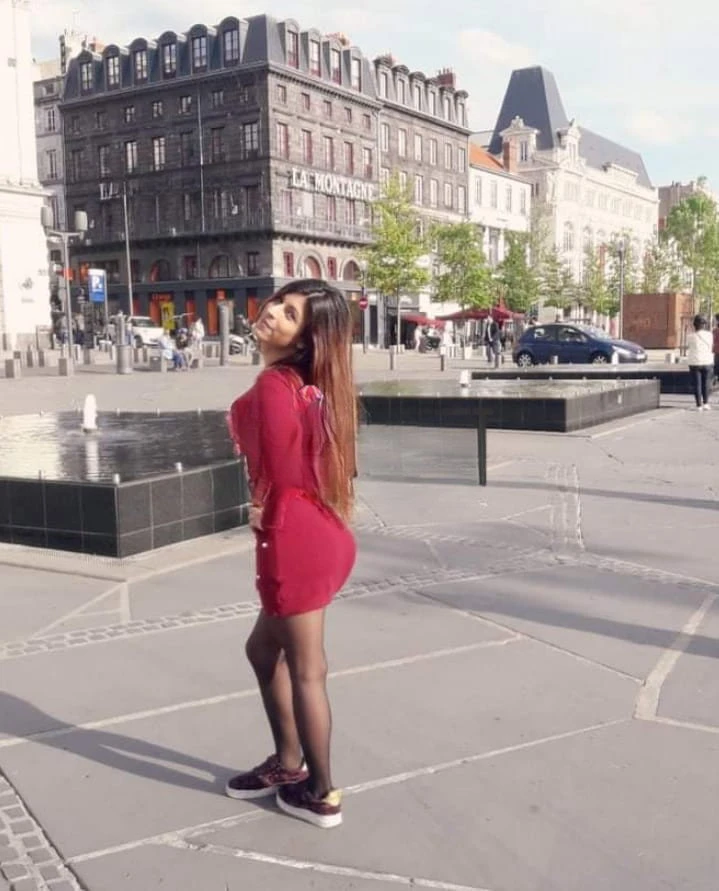 Nicole Miller — 6 / 10