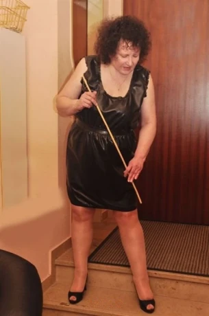 Lady Mara — 6 / 12