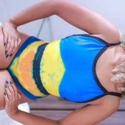 Aesthetische Masseurin Diplome De Masseuse Reife Von, Escort, Bern