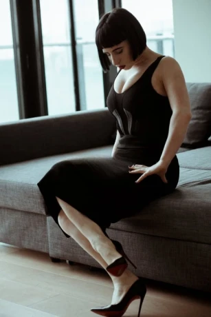 Elettra Arazatah — 4 / 14