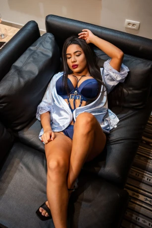 Gleici Kelly — 6 / 10