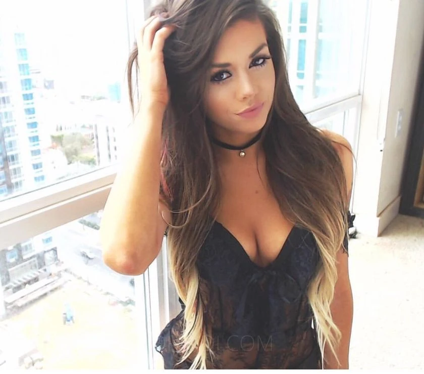 Paola — 4 / 6